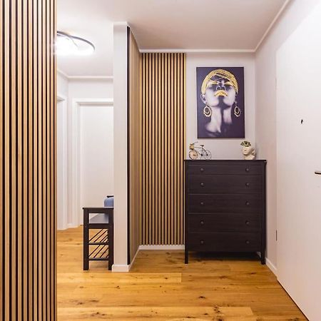 A&V Apartments Wunderschoene Penthouse Wohnung Moers Exteriör bild